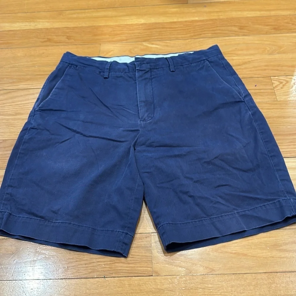 Polo Ralph Lauren men’s stretch classic fit short size 32.